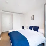 2 Bed Flat Big Ben View
