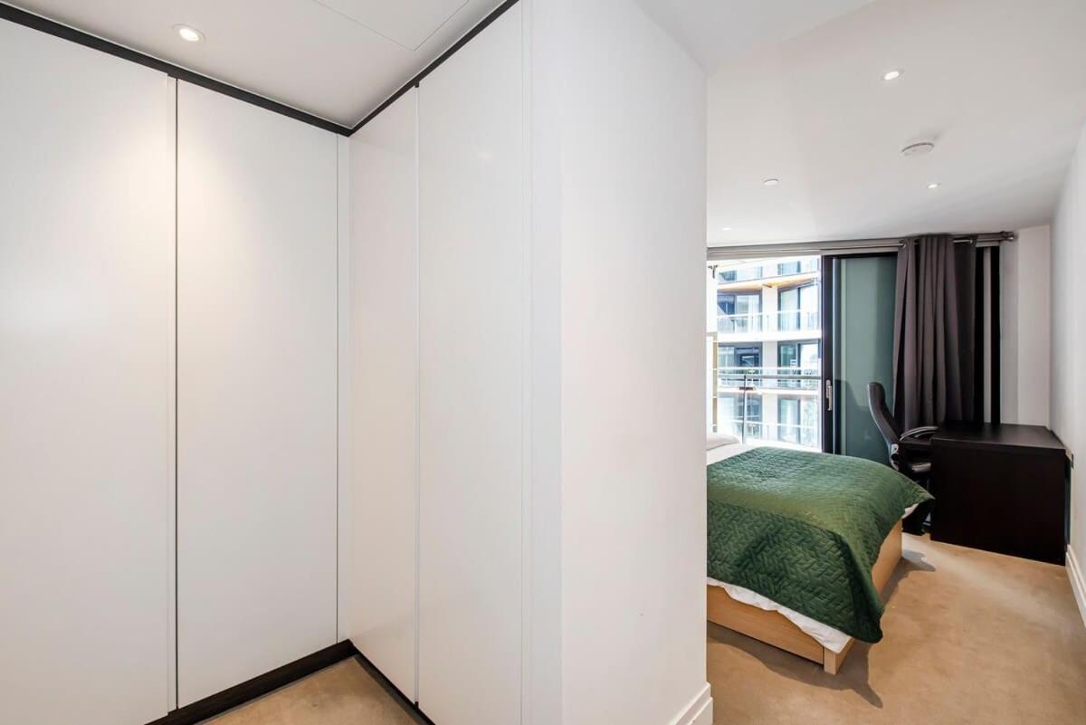 2 Bed Flat Big Ben View *
