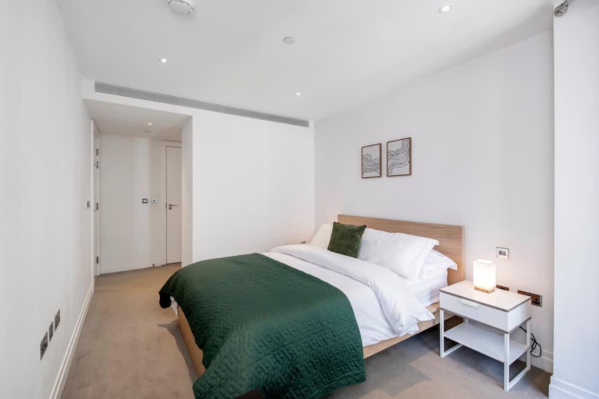 2 Bed Flat Big Ben View *